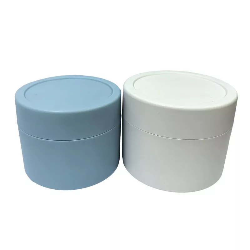 Big Capatiaal Plastic Cream -purkit